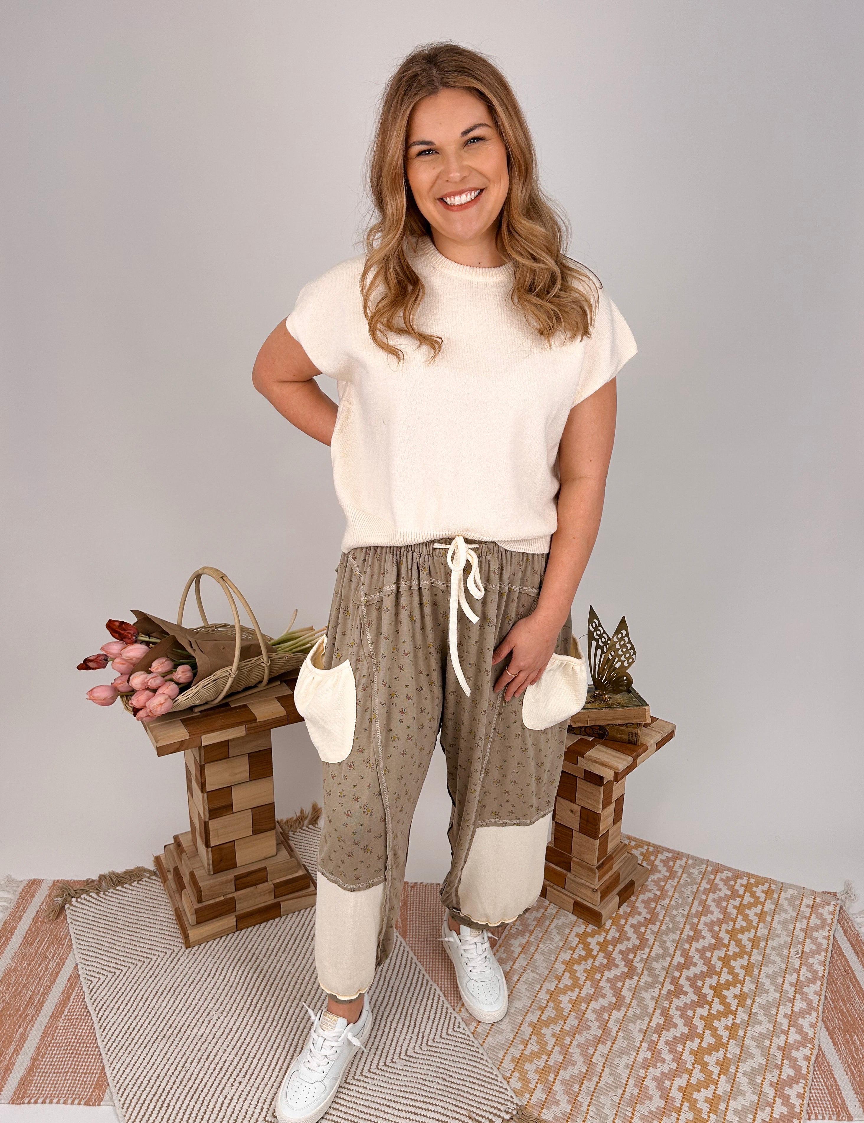 Stephanie Ditsy Floral Jogger in taupe with cream contrast pockets and cuffs - woman wearing relaxed fit drawstring joggers
