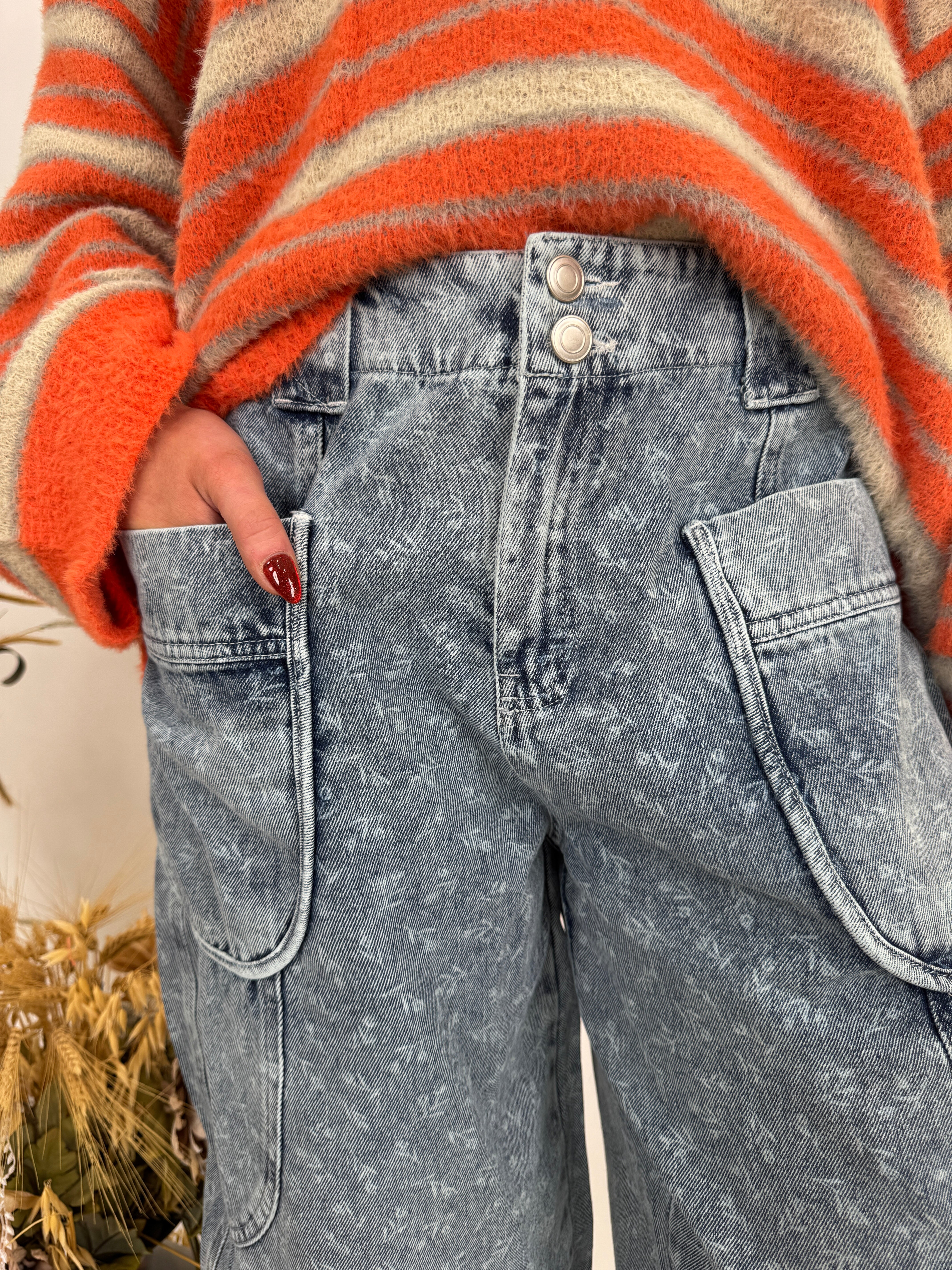 Ellie May Floral Barrel Pant in latte mineral wash with cargo pockets and barrel leg silhouette