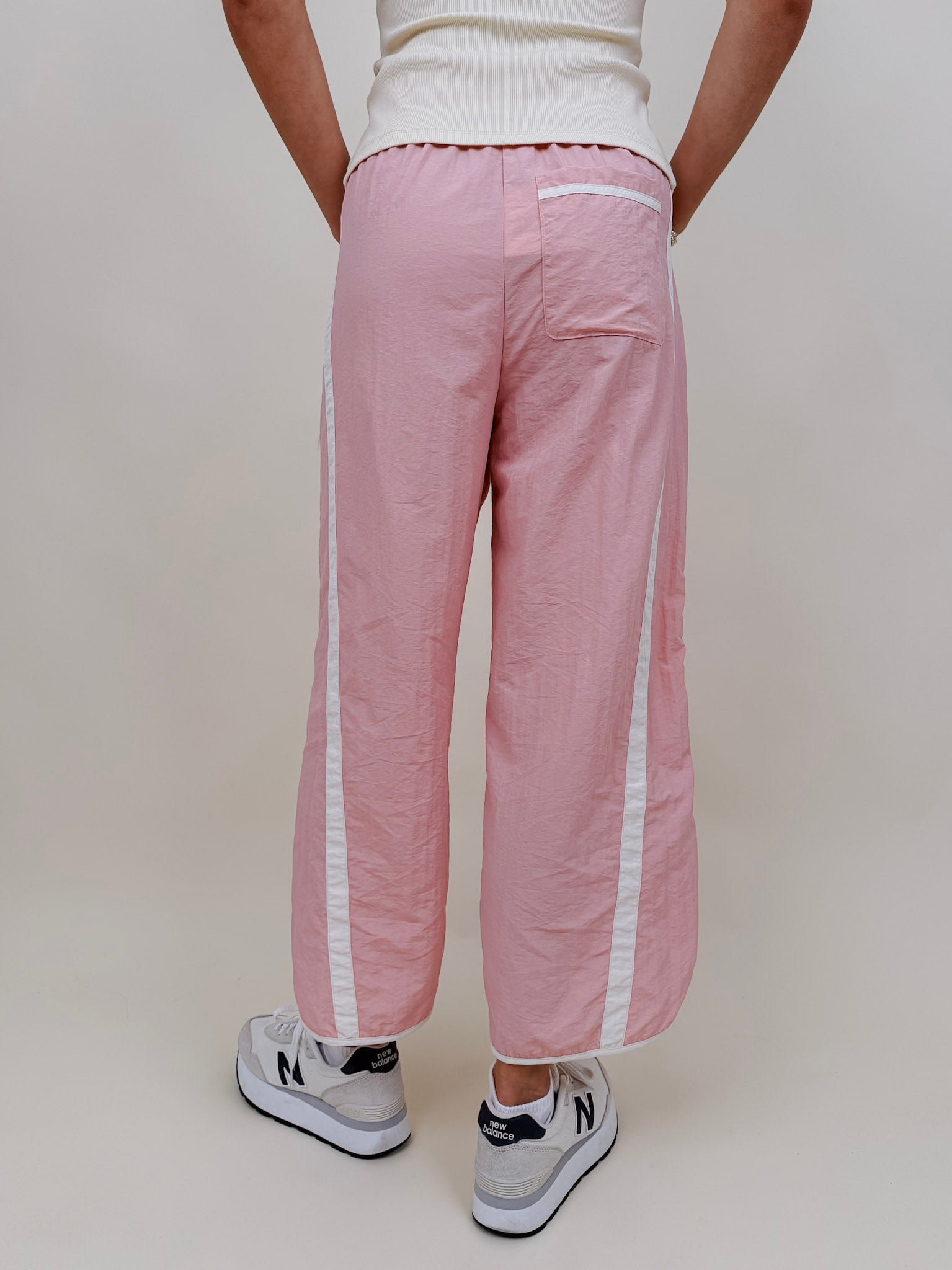 Run The Mile Pants in pink with white side stripe and drawstring waist — Paper Doll
