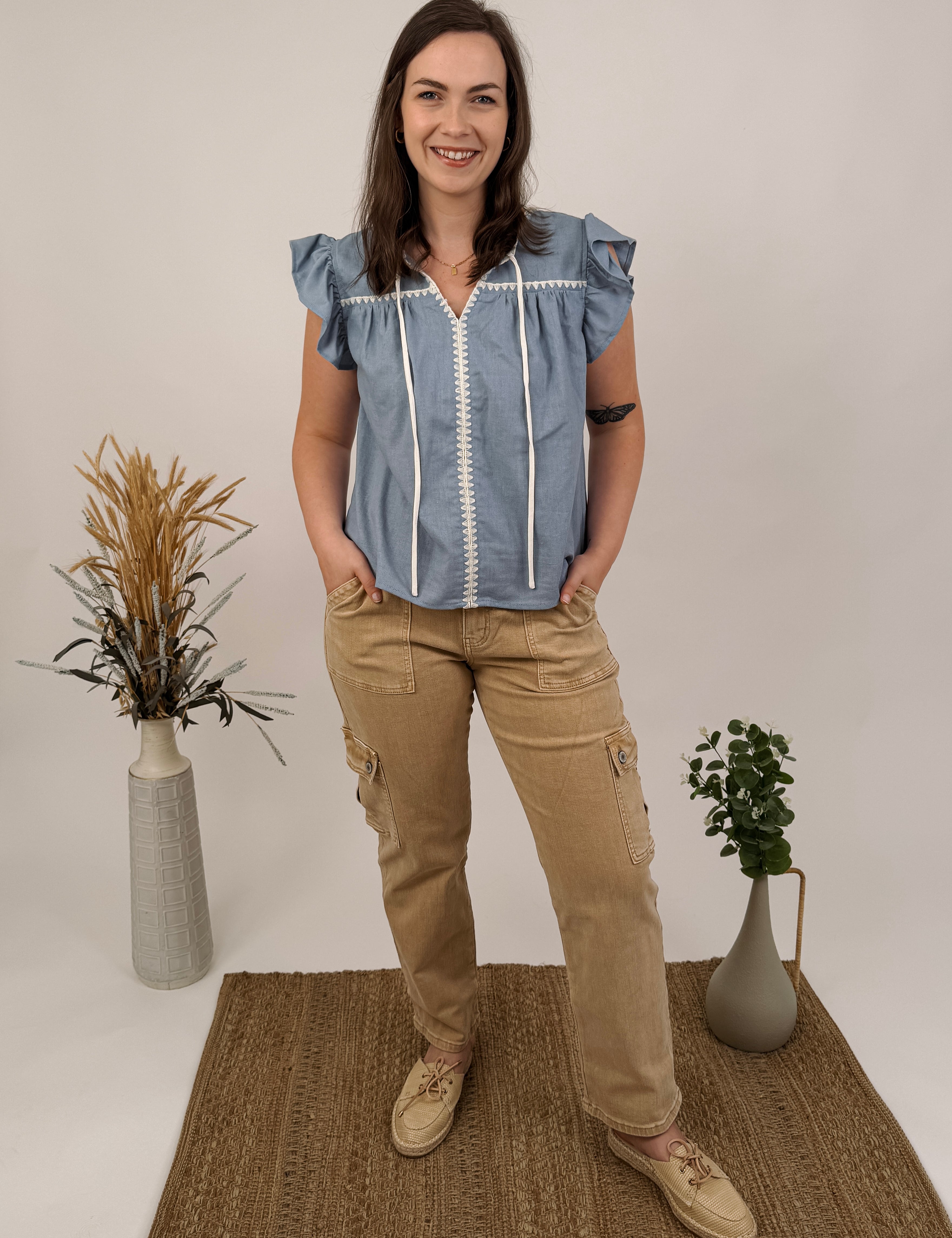 Tiffany Embroidery Blouse