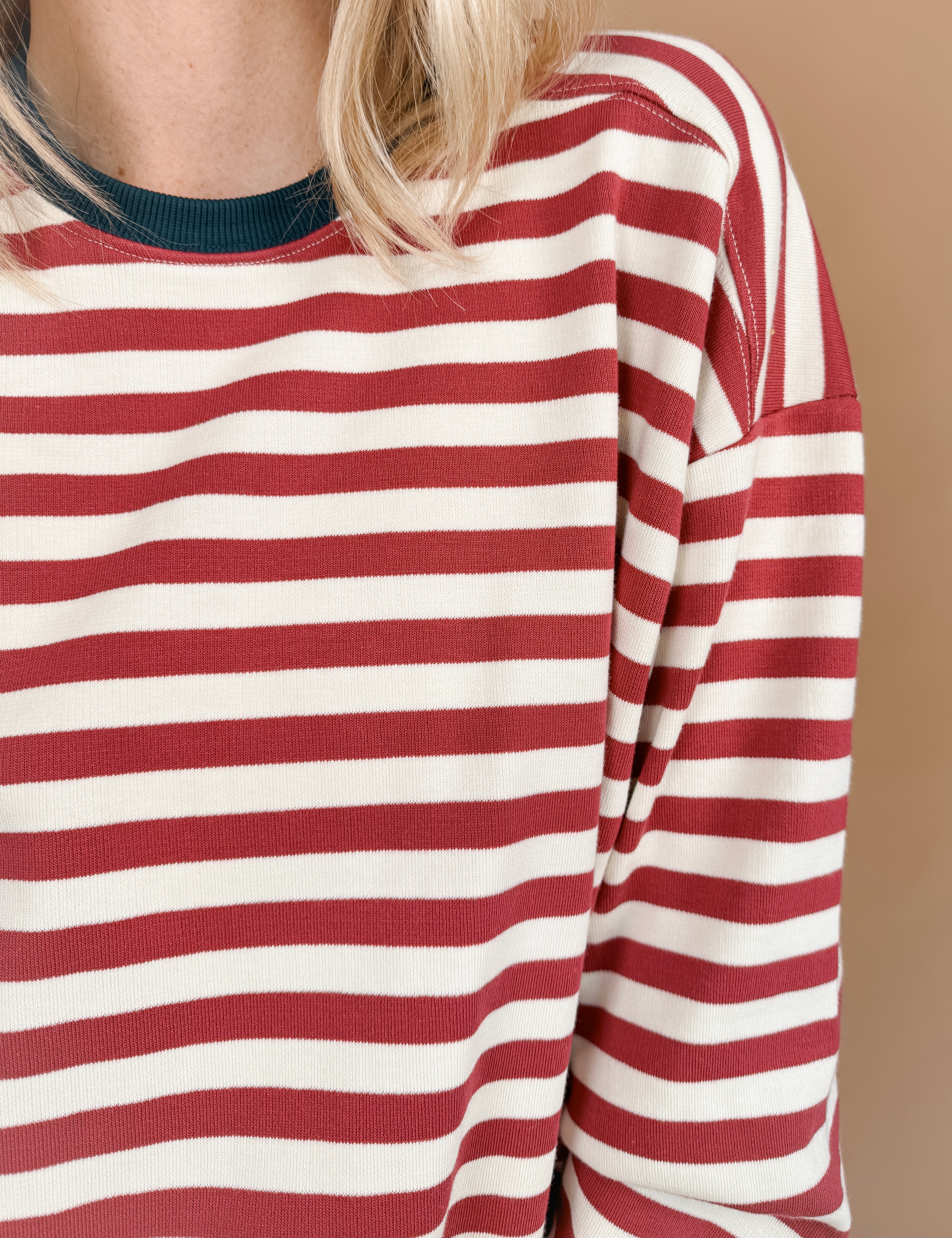 Memrie Striped Sweatshirt Top