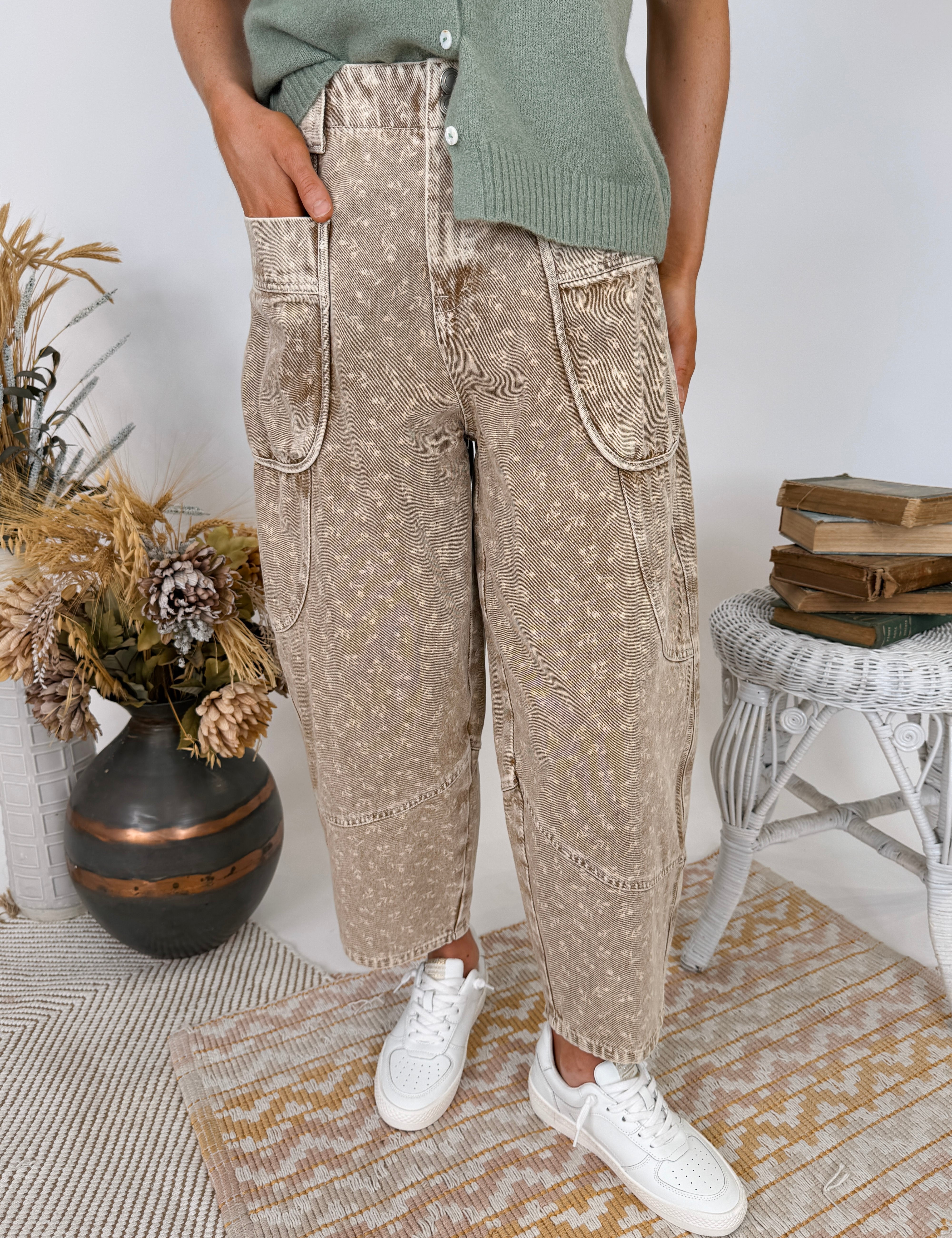 Ellie May Floral Barrel Pant