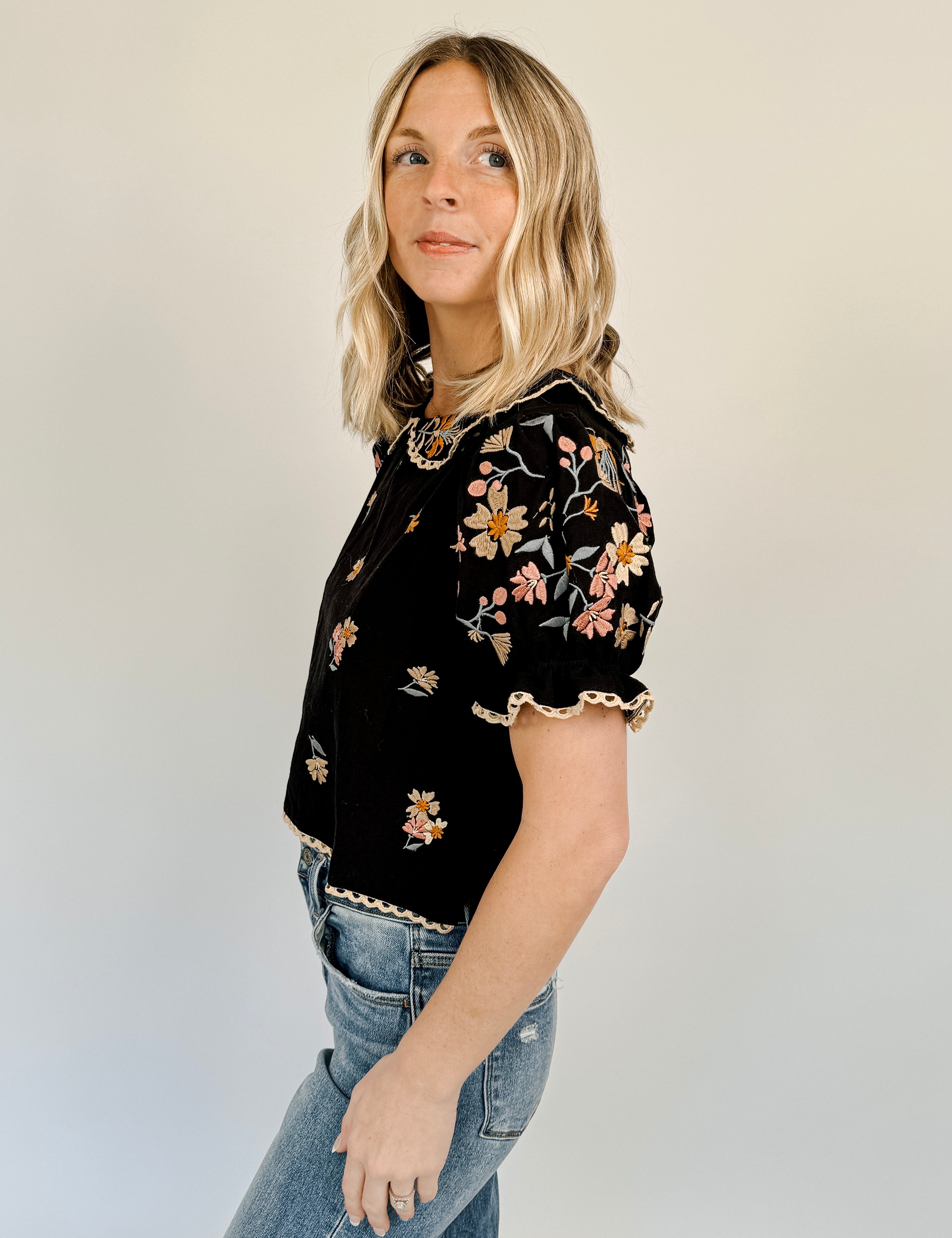 Tracy Embroidery Blouse