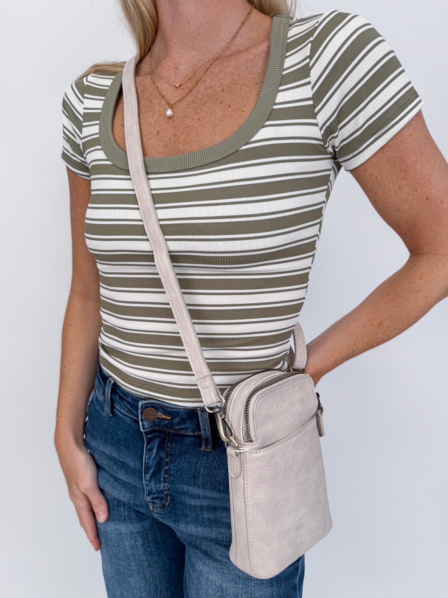 Jolene Crossbody Phone Bag - PAPER DOLL