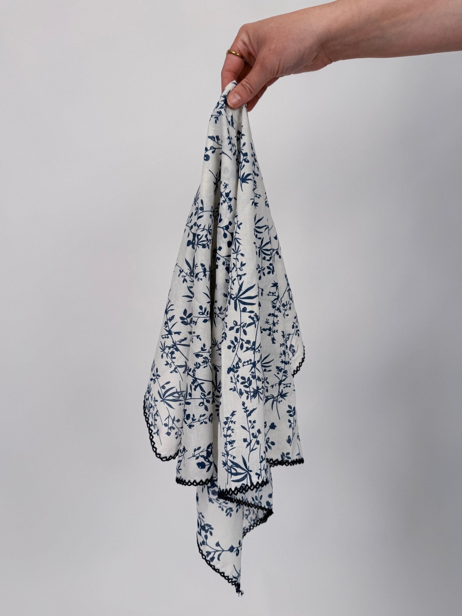 Leslie Cotton Linen Square Scarf - PAPER DOLL