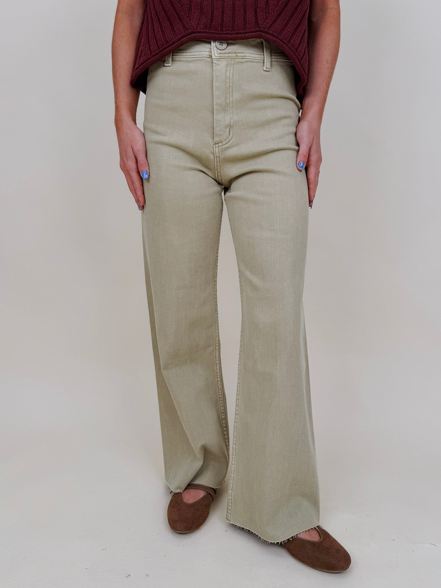 Edith Pant - PAPER DOLL