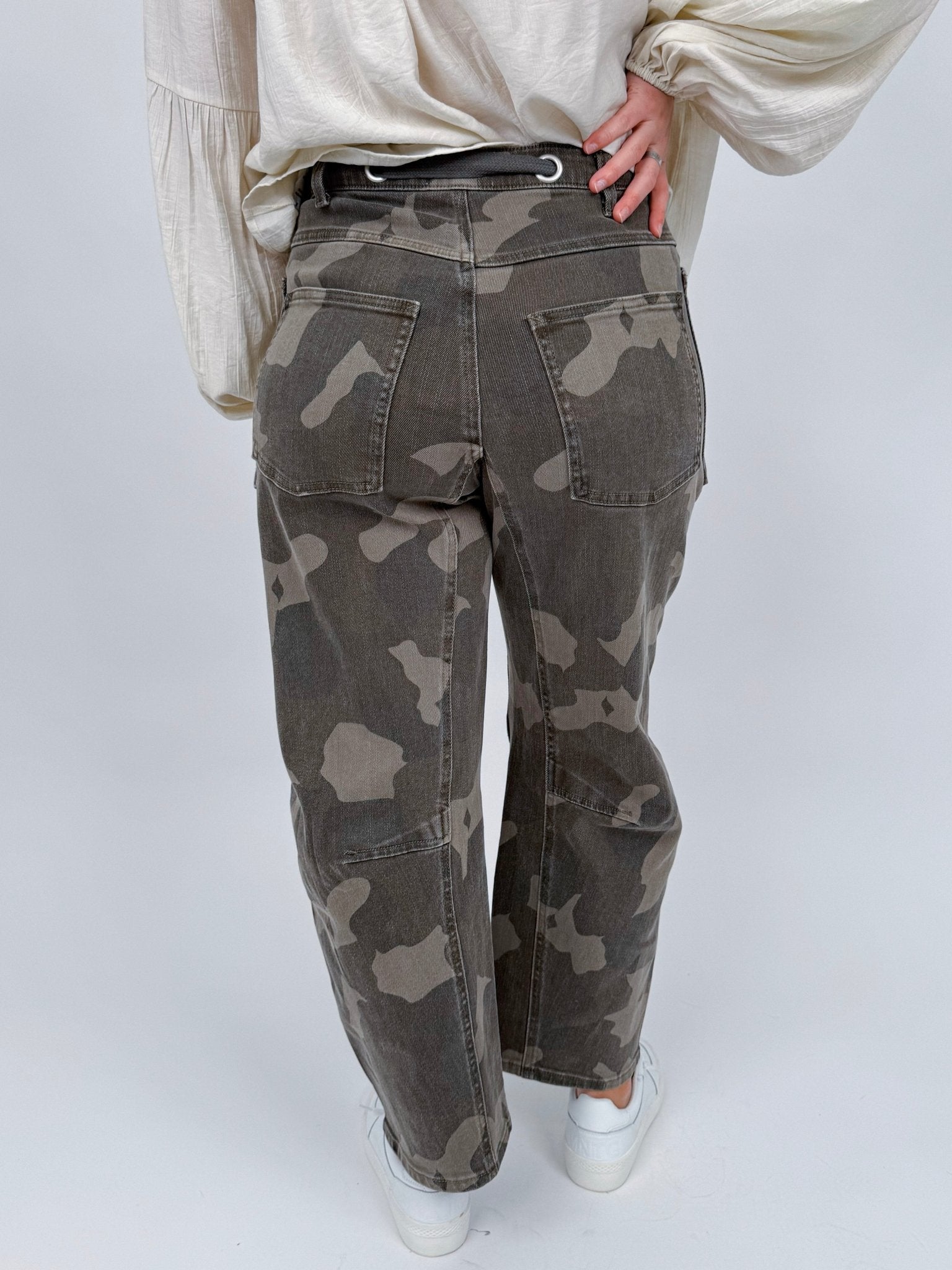 On The Edge Pant - PAPER DOLL