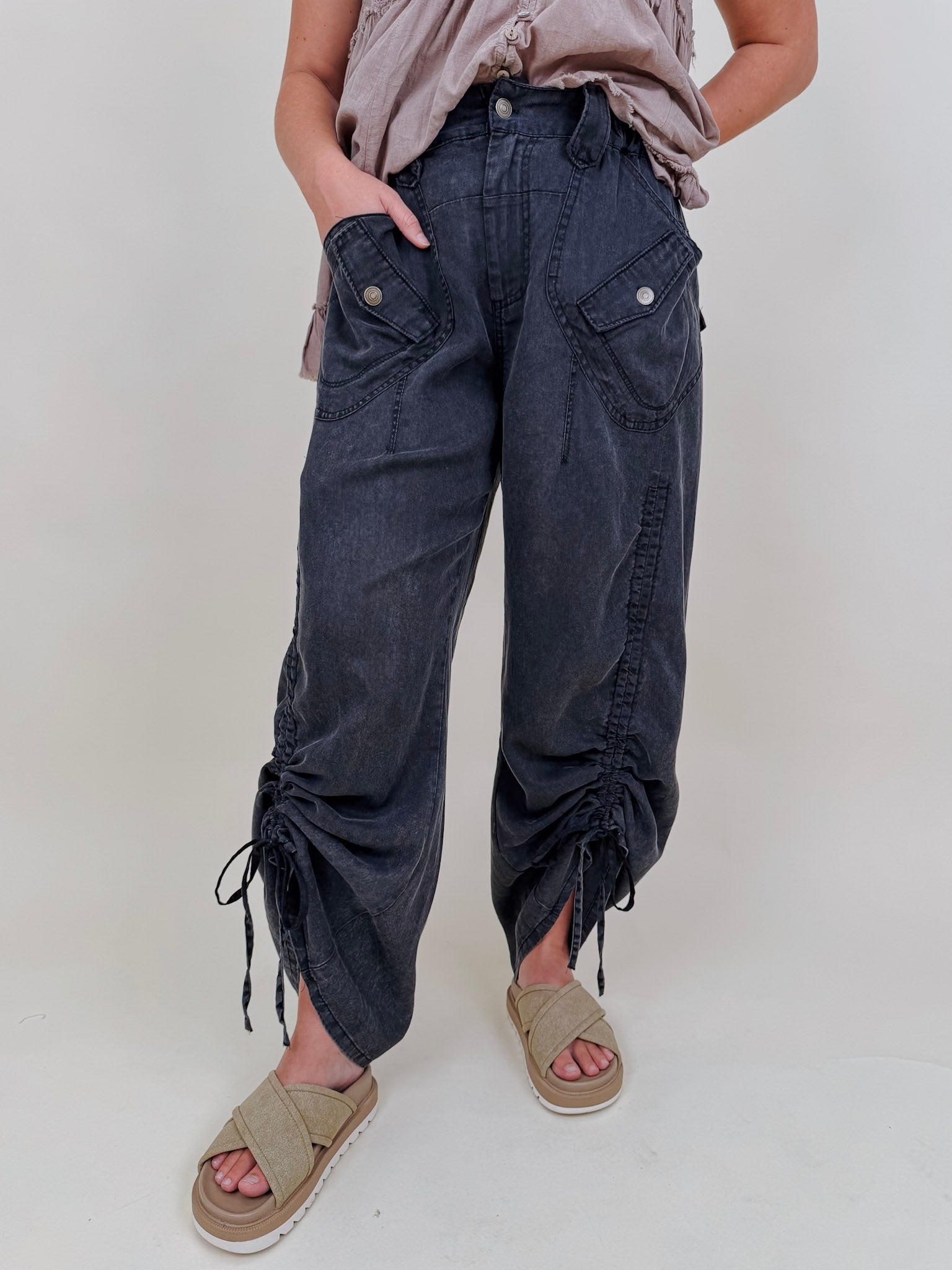 Kalista Cargo Pants - PAPER DOLL