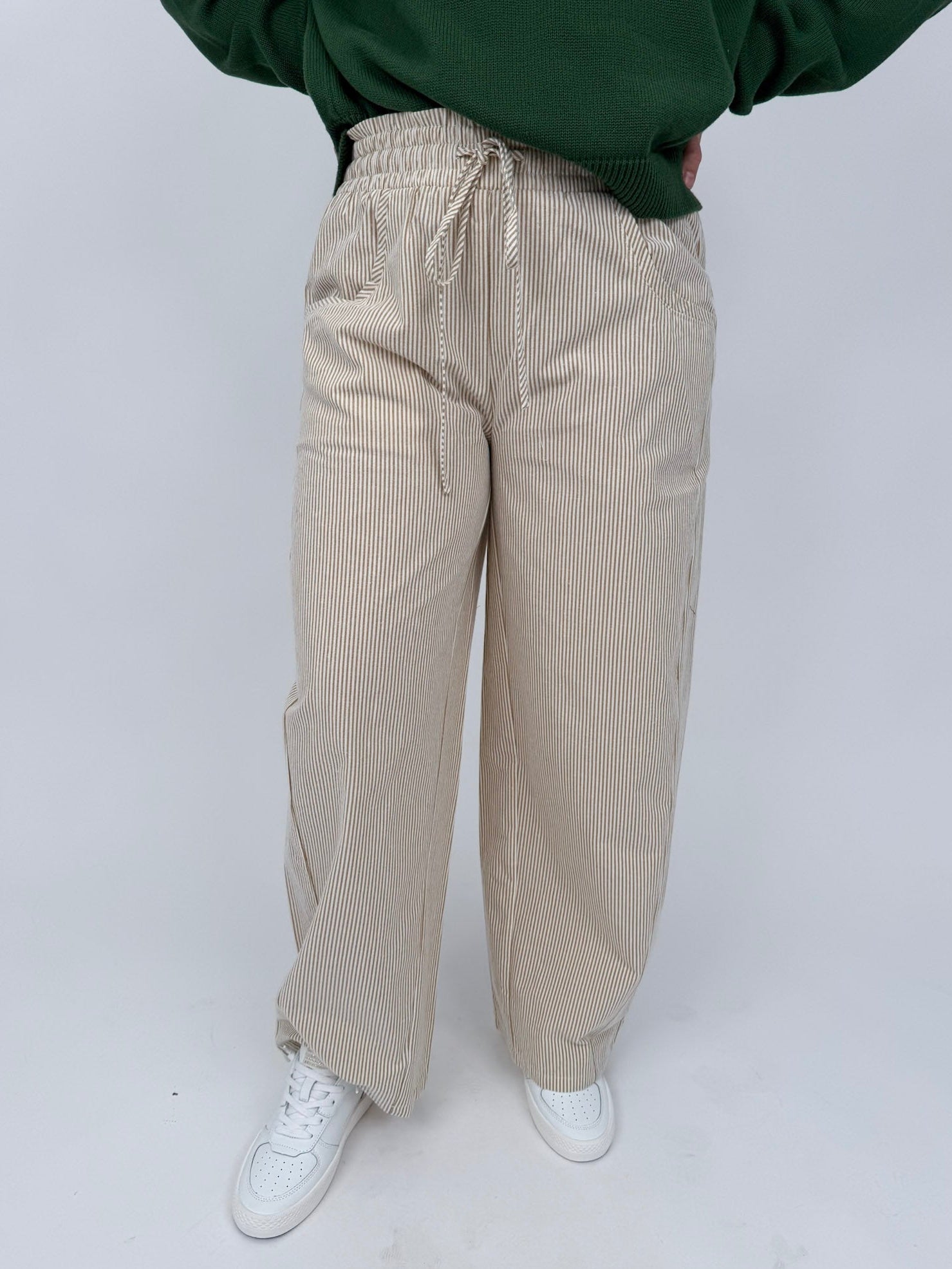 Sue Ellen Pant - PAPER DOLL