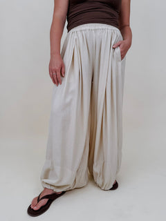 Liora Balloon Pants - PAPER DOLL