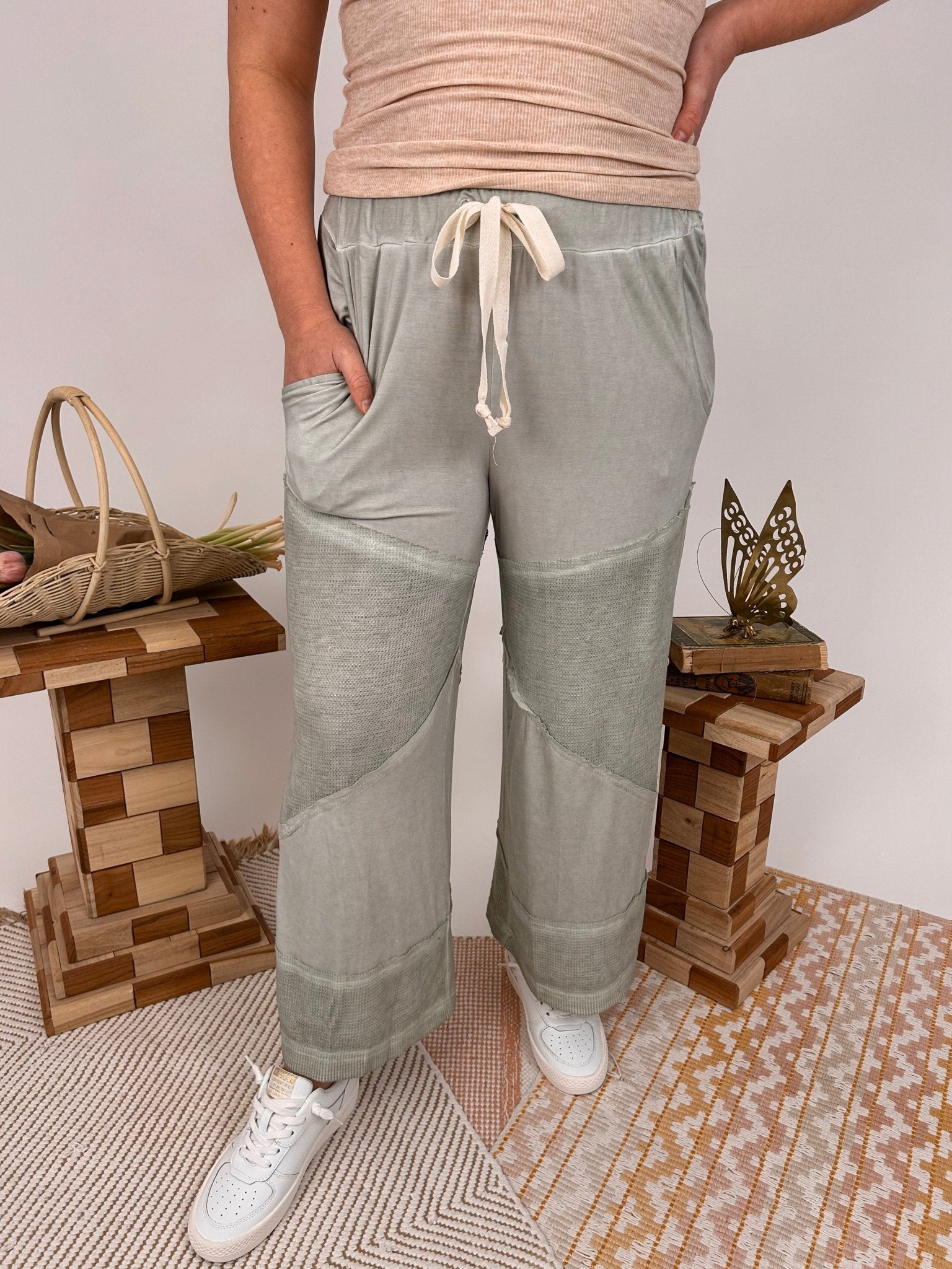 Annalise Cropped Soft Knit Pant - PAPER DOLL