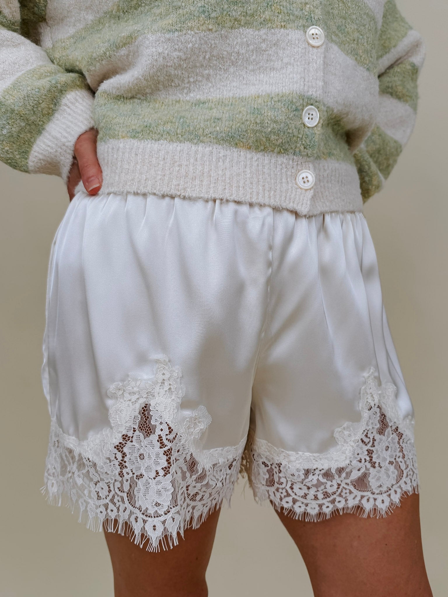 Honeysuckle Lace Trim Shorts - PAPER DOLL