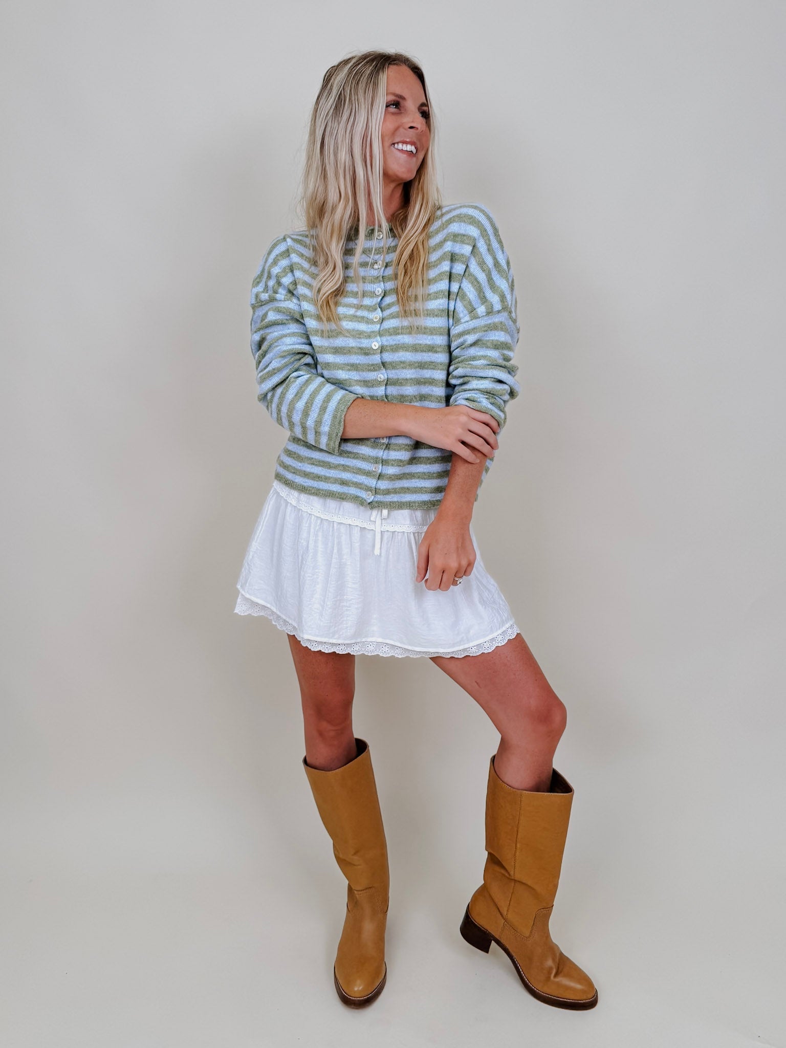 Aubrielle Lace Trim Mini Skirt - PAPER DOLL