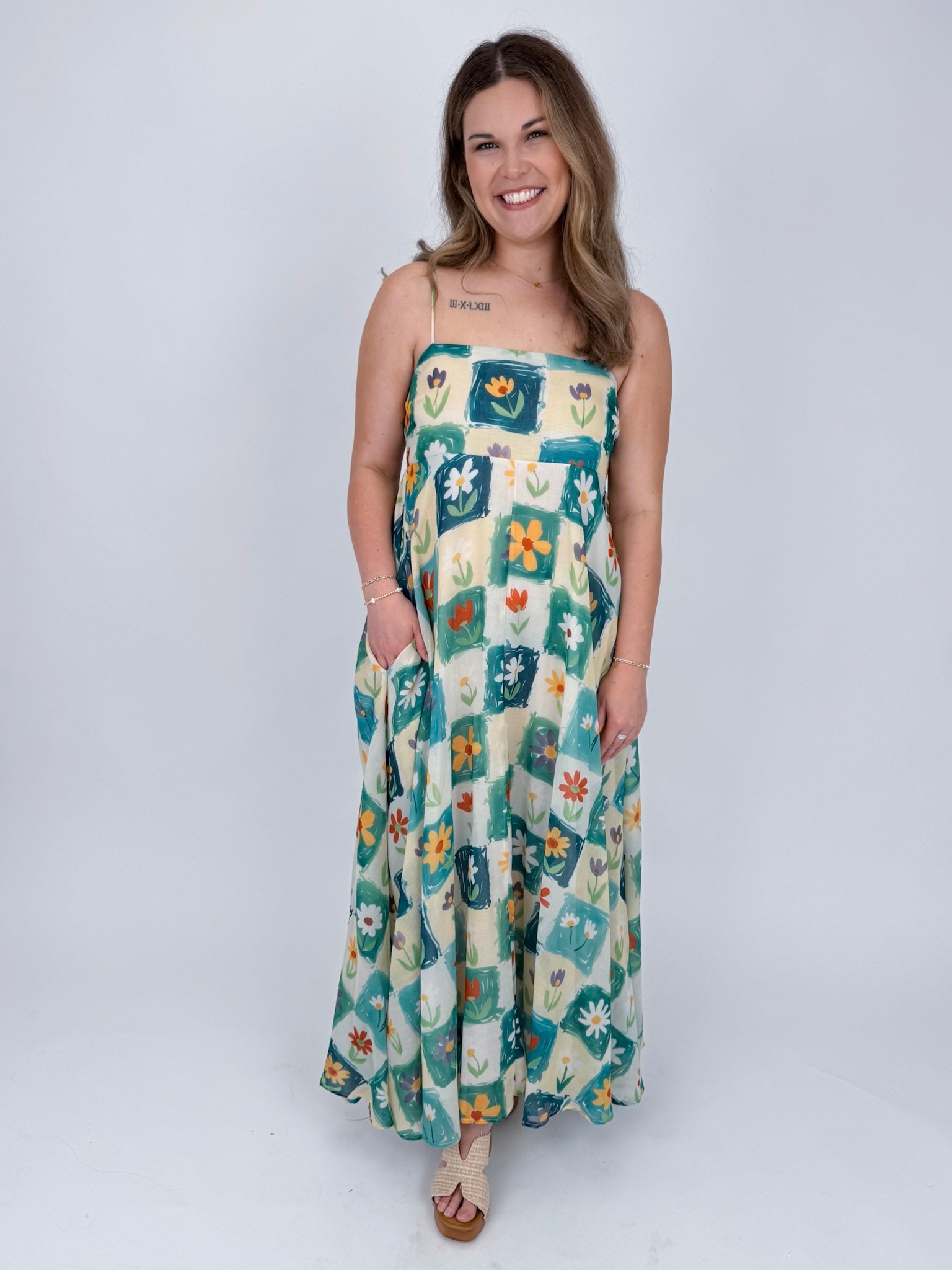 Arabella Flower Print Maxi Dress - PAPER DOLL