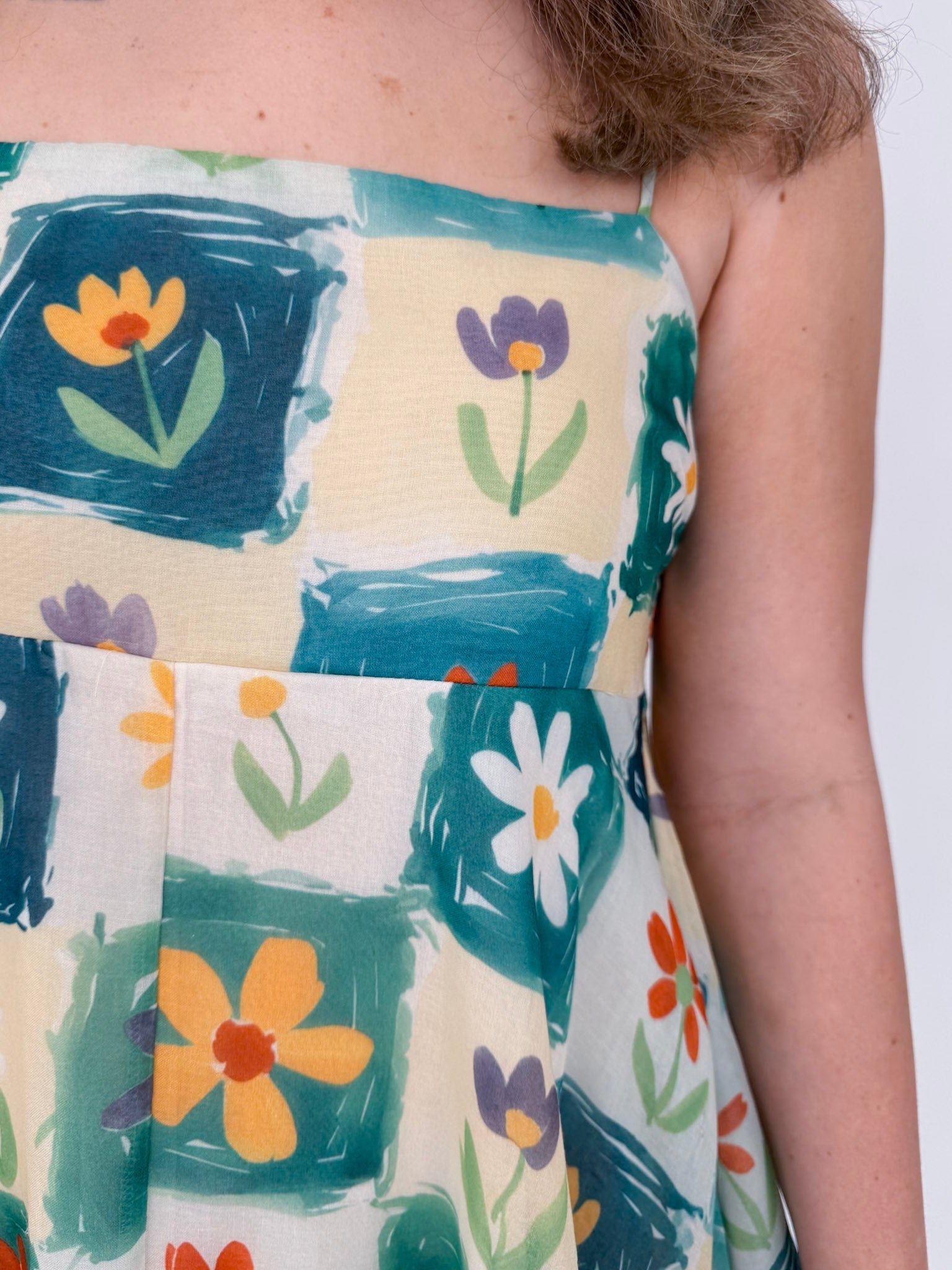 Arabella Flower Print Maxi Dress - PAPER DOLL