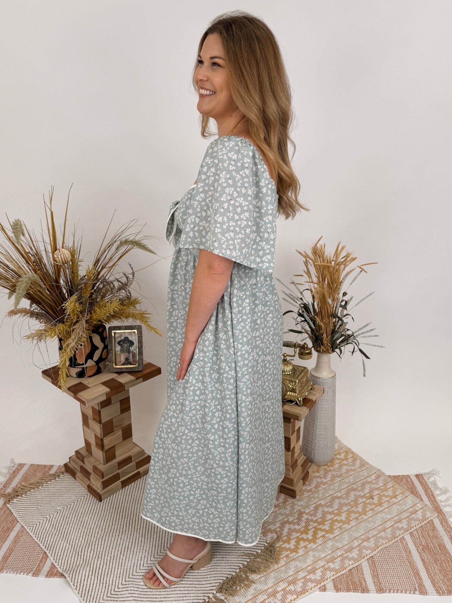 Streets of Joy Floral Midi Dress - PAPER DOLL
