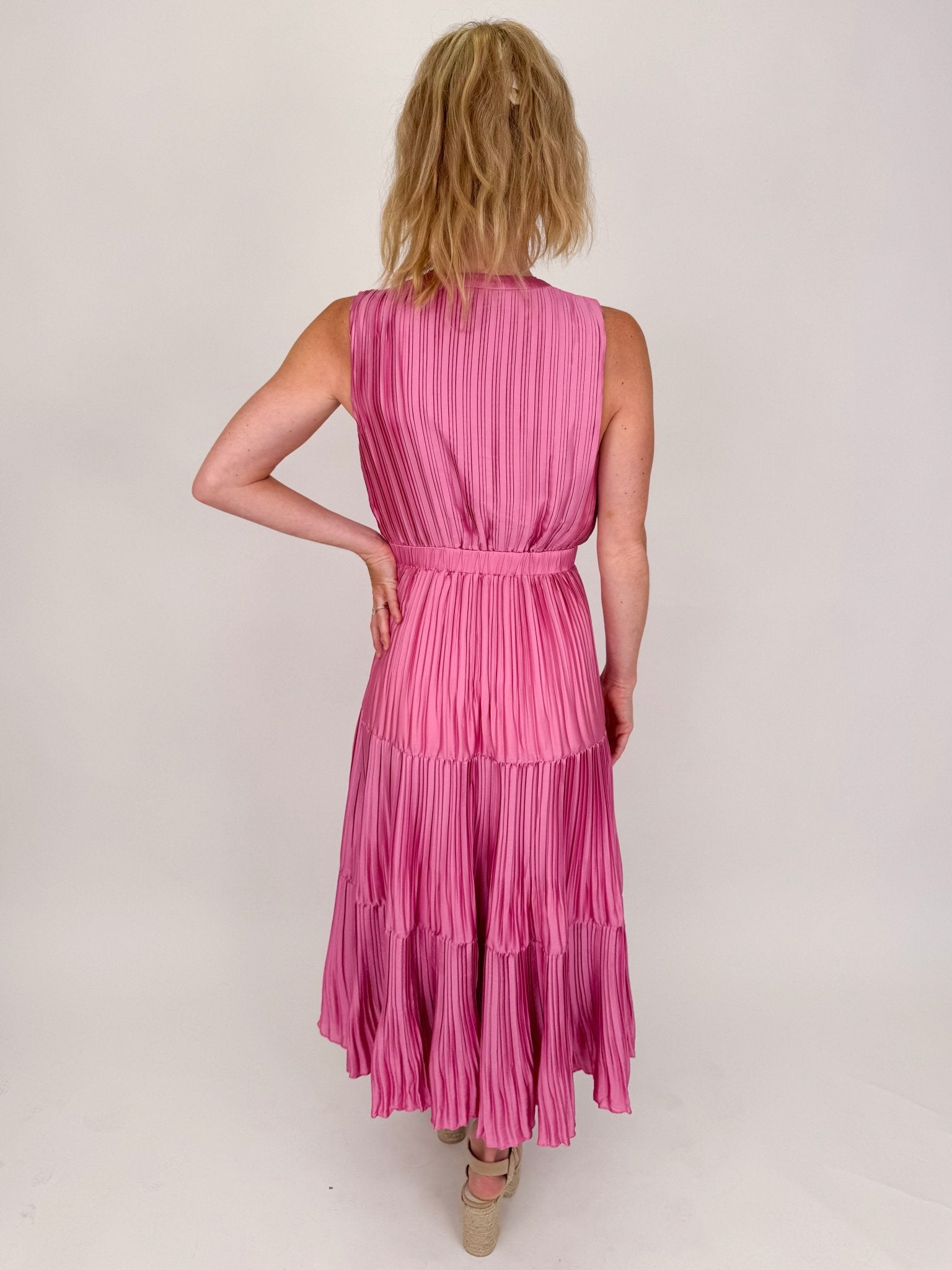 Look At You Shine Pleated Dress - PAPER DOLL