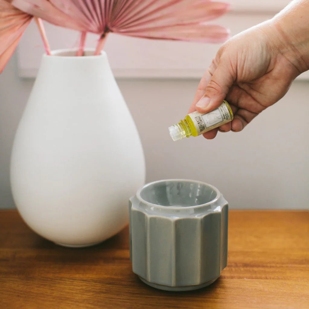 Sweet Grace Home Fragrance Oil - PAPER DOLL