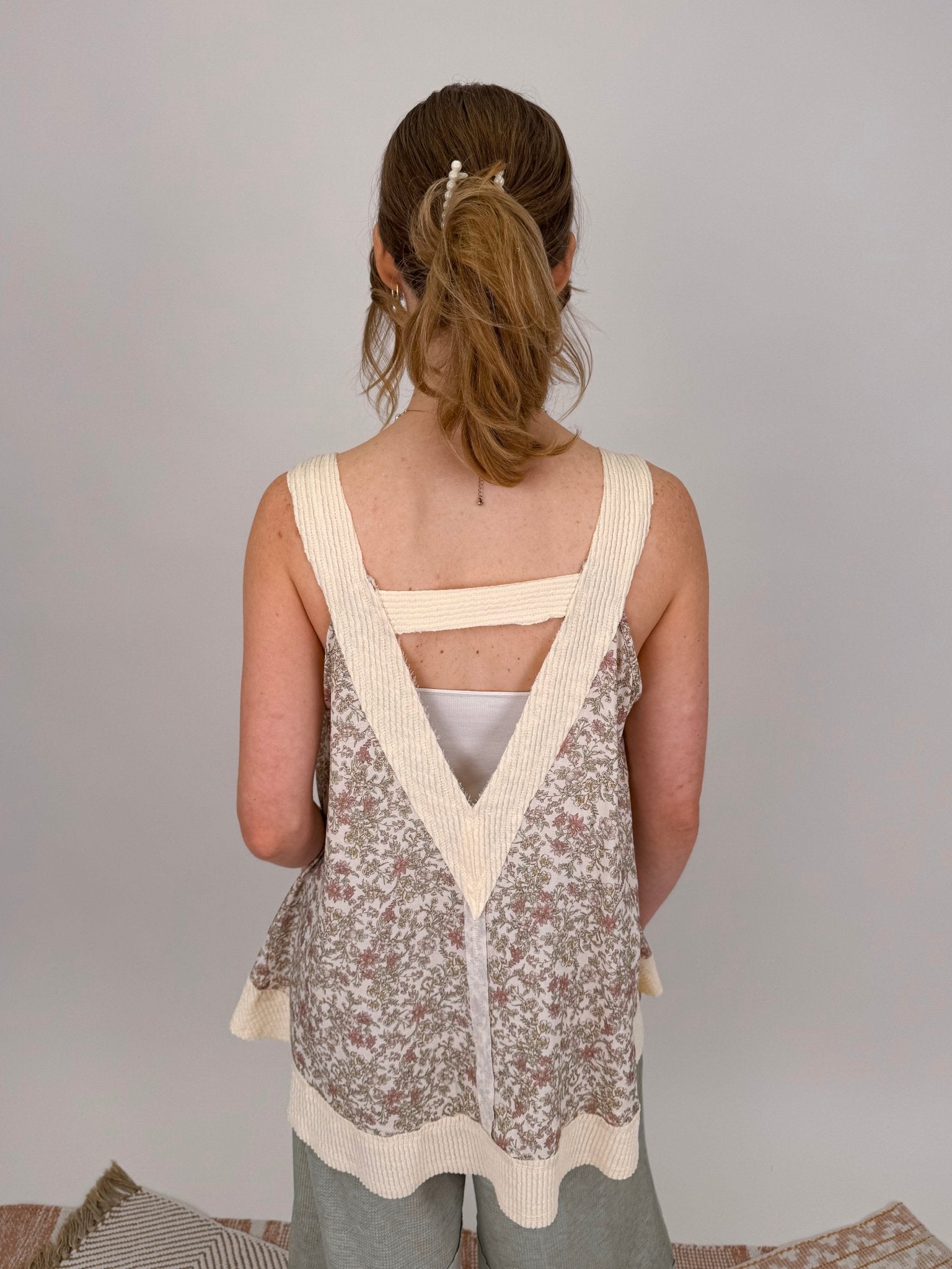 Bonnie Faye Top - PAPER DOLL