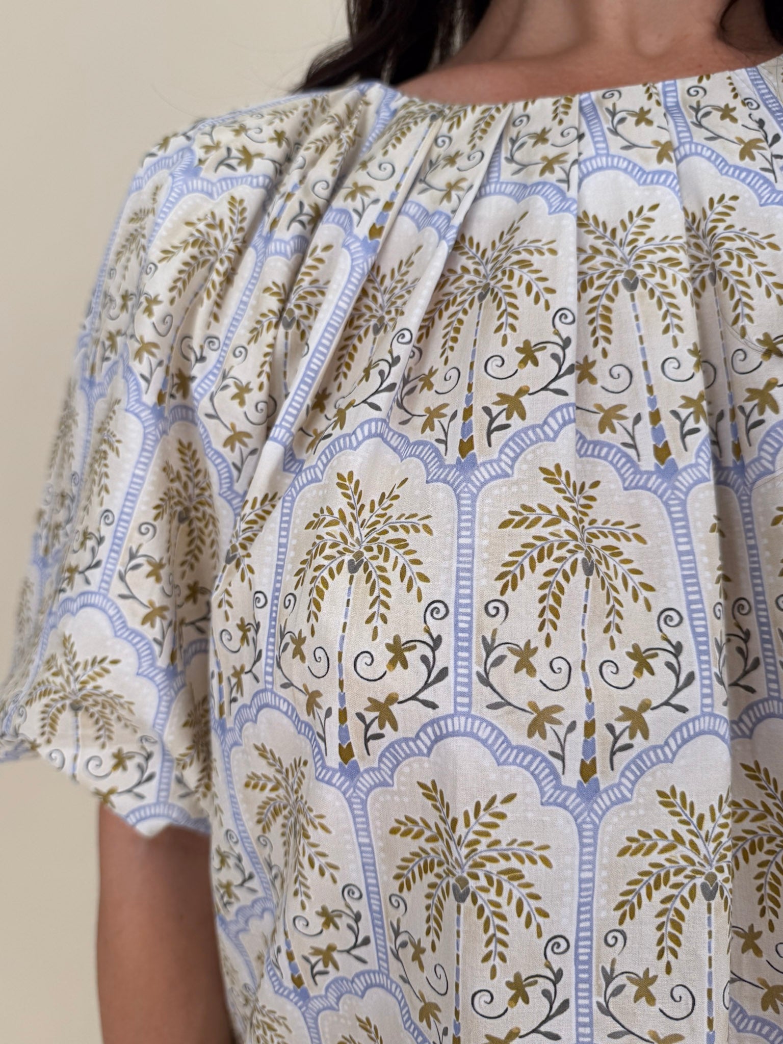Palm Breeze Blouse - PAPER DOLL