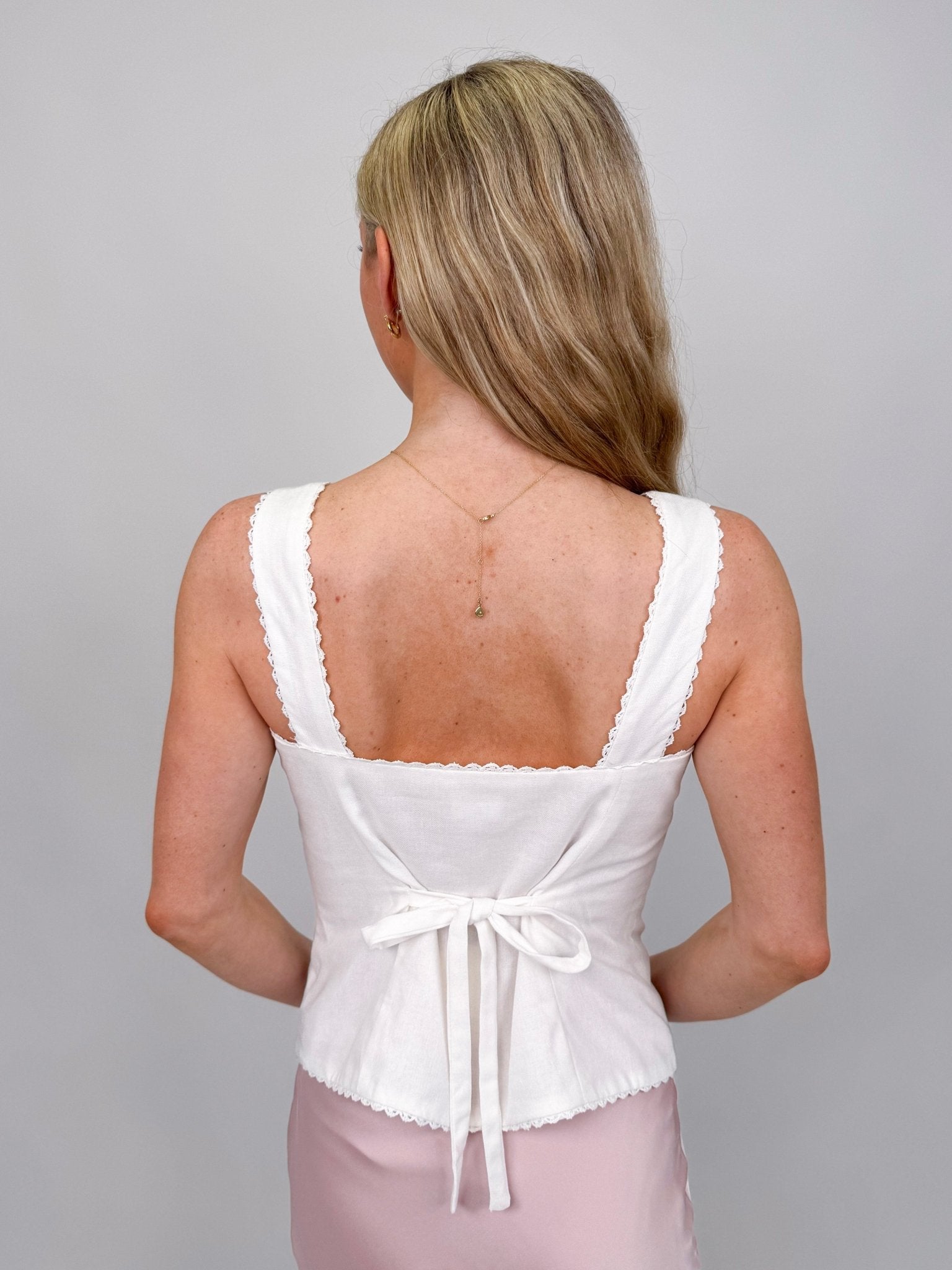 Mindy Lace Trim Linen Top - PAPER DOLL