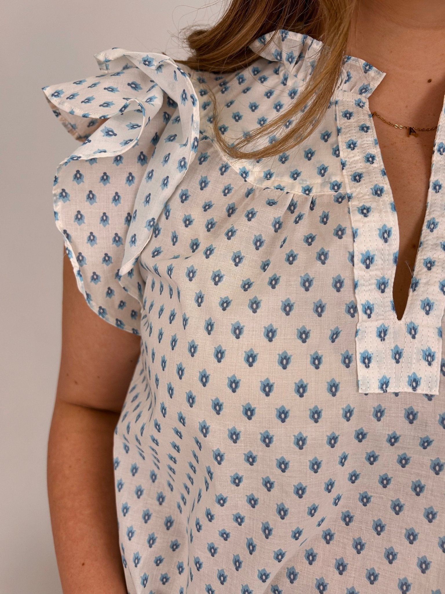 Donna Ditsy Patterned Blouse - PAPER DOLL