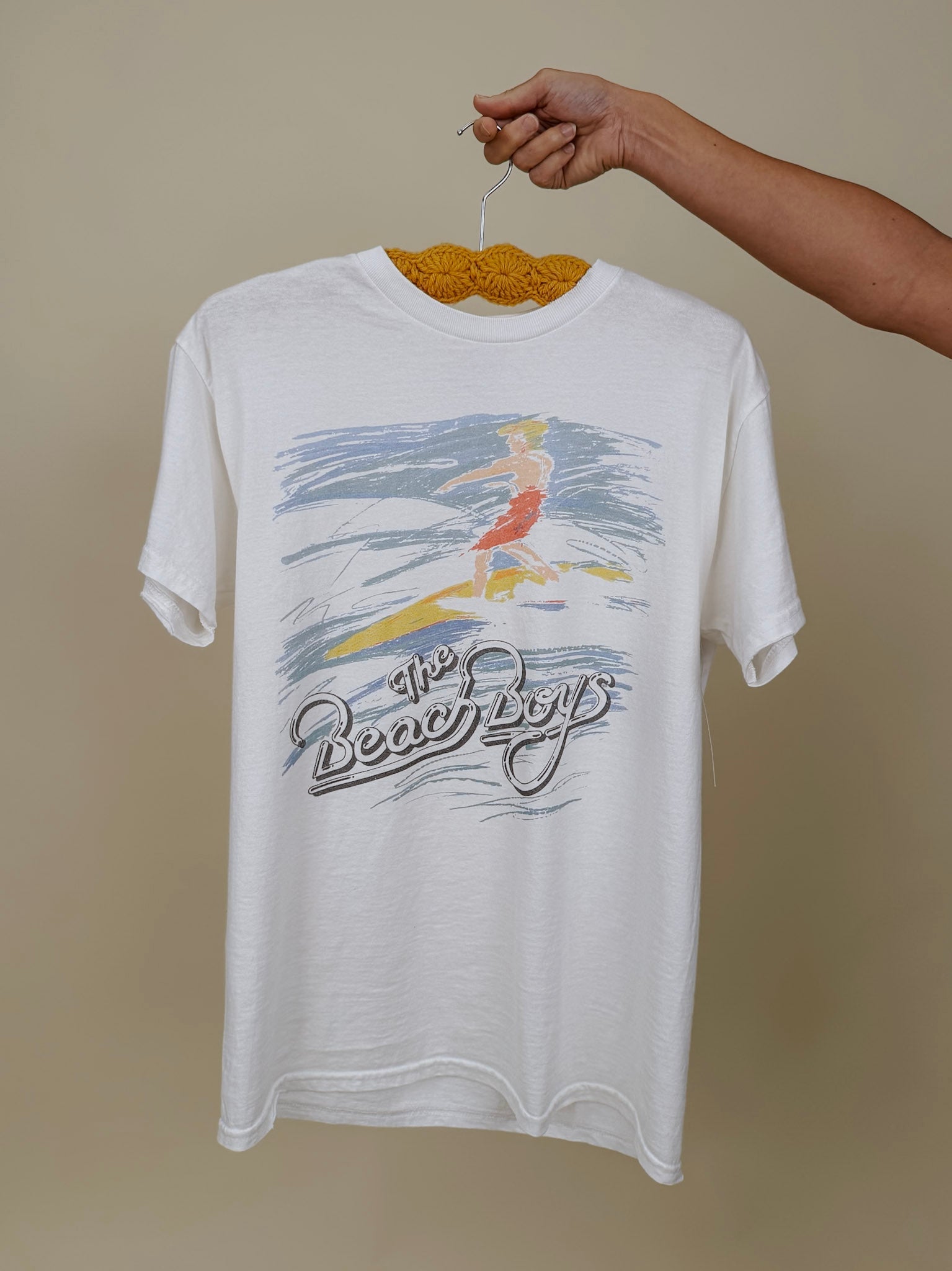 The Beach Boys 80s Surf Graphic Tee - PAPER DOLL