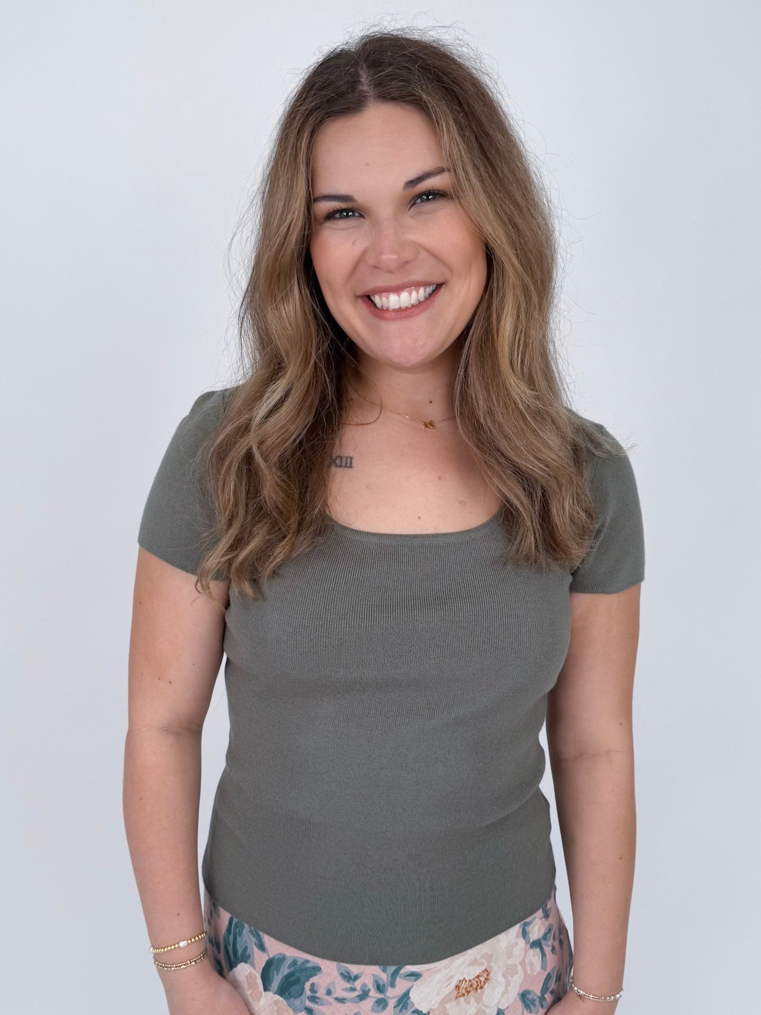 Thea Square Neck Top in olive with ribbed knit and square neckline — Paper Doll
