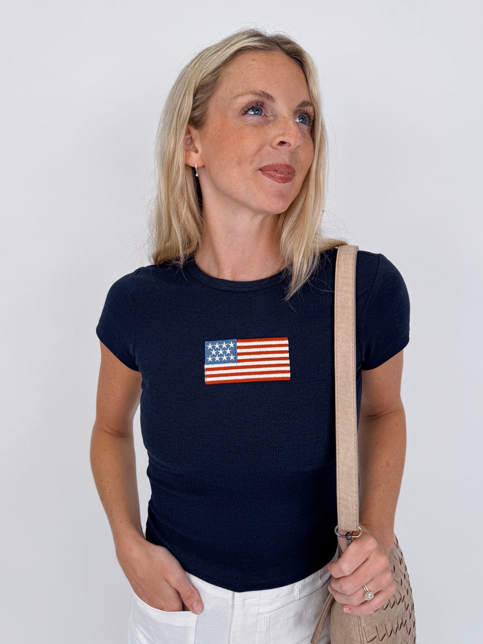 American Flag Simple Graphic Tee - PAPER DOLL