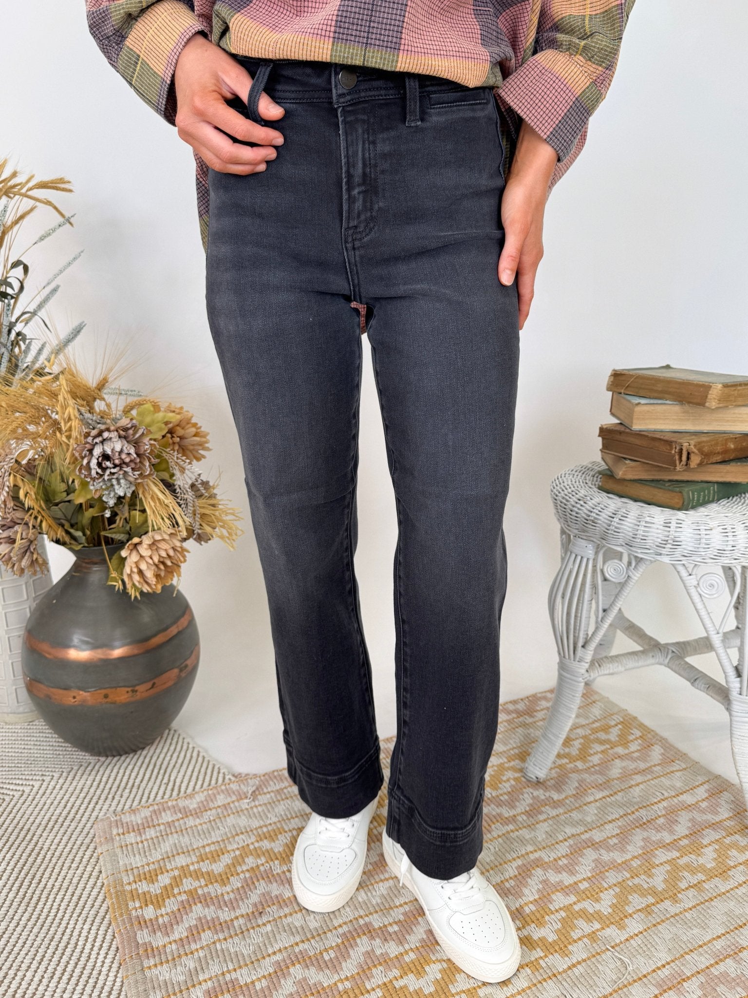 Georgia High Rise - Crop Wide Jeans - PAPER DOLL