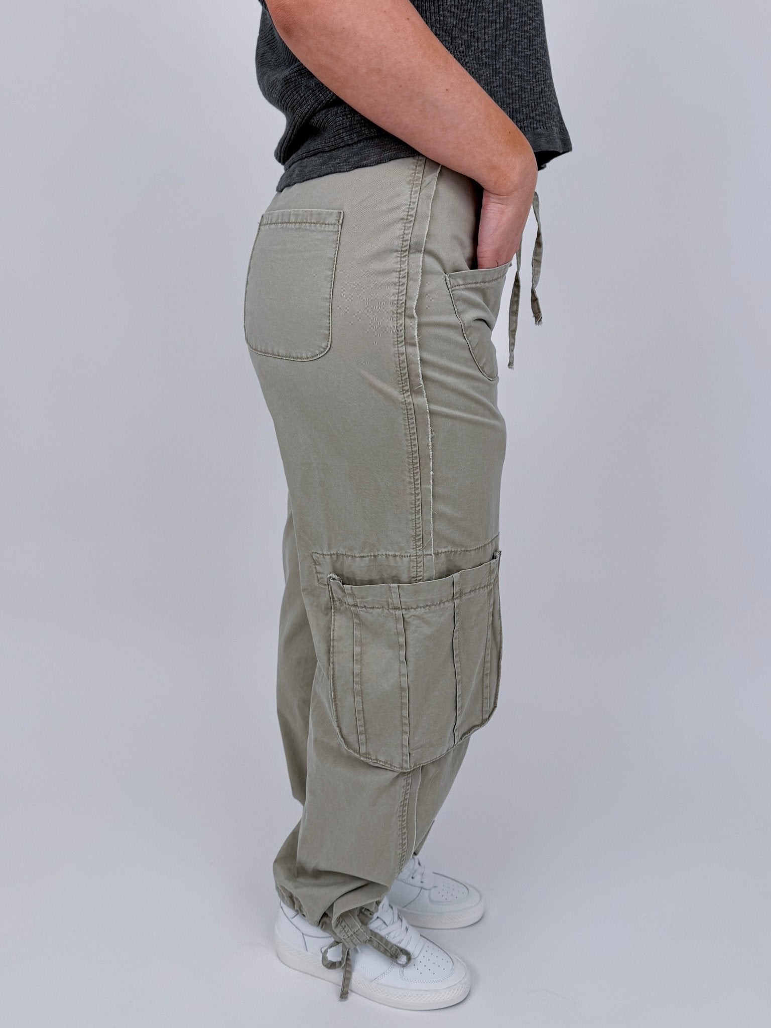 Patricia Parachute Pant - PAPER DOLL